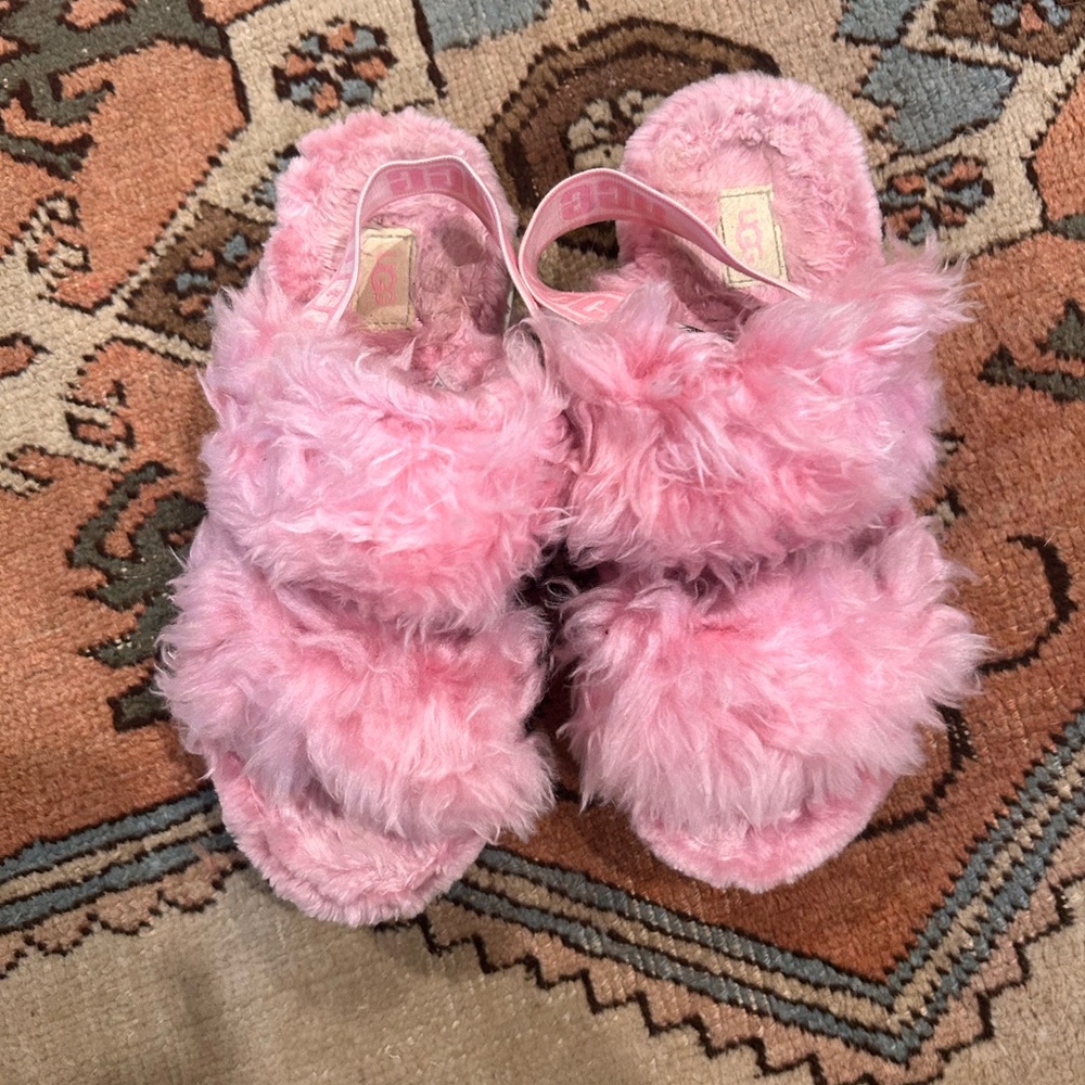 UGG Pink Fluff Slipper
